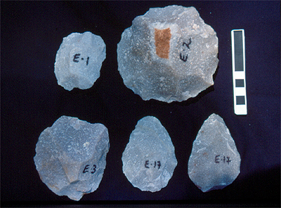 Figure 4 (Click to View): Experimentally-produced cores showing various stages (E-1 to E-3).  Two experimental handaxes made on large flakes (E-17).