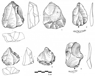 Figure 4. Nubian Complex artefacts from RK.4 and RK.10, including: 1 & 3) Type 1/2 Nubian Levallois cores; 2) Levallois point; and 4) Nubian Levallois diagnostic debitage.